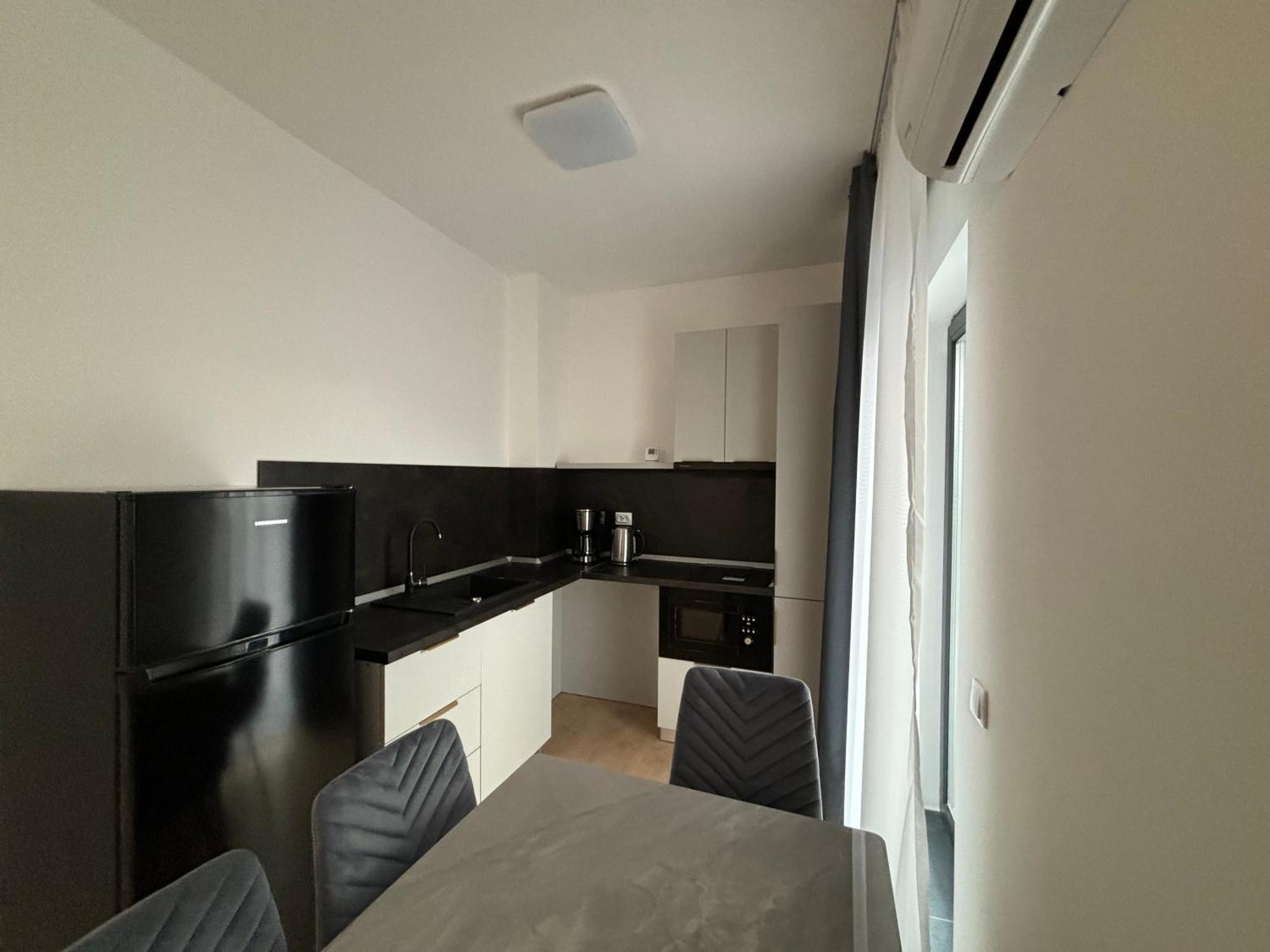Exit Aparthotel Floreşti Exteriör bild